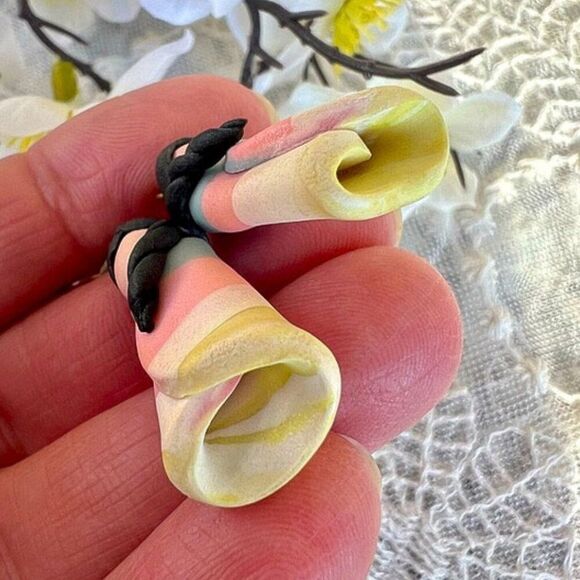 Artisan Clay Native Maiden Earrings - Picture 7 of 9